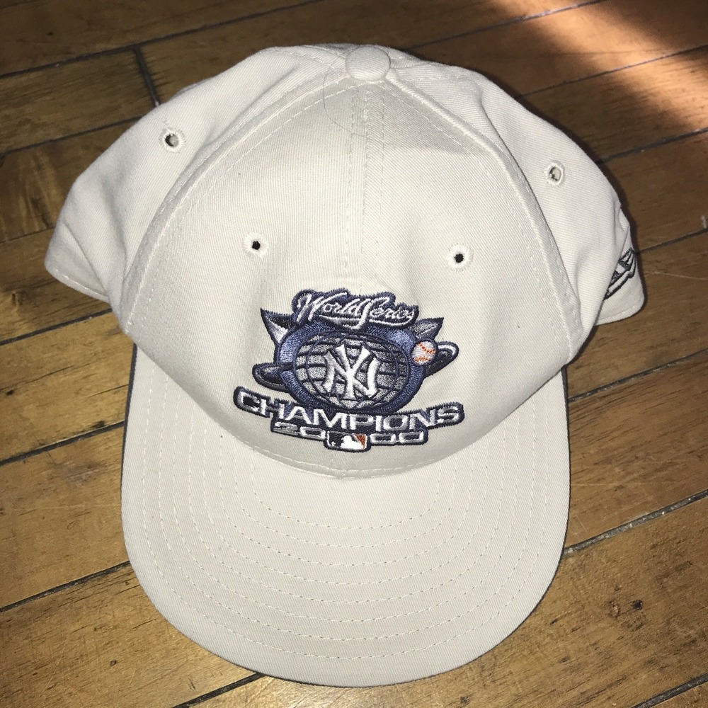 New‎ York Yankees 2000 Champions New Era OSFA Baseball Hat